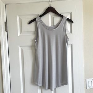 Modern Movement Small Top